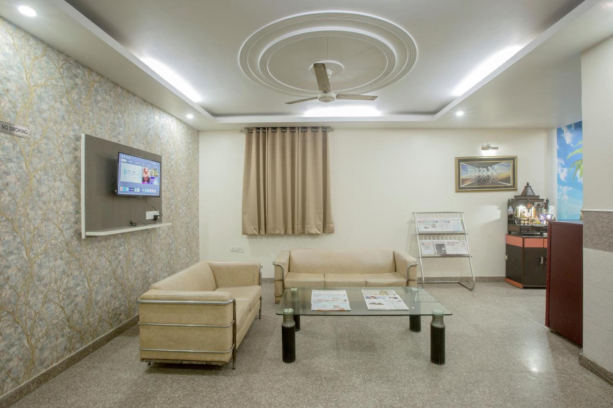 Airport Hotel Mayank Residency Yeni Delhi Dış mekan fotoğraf