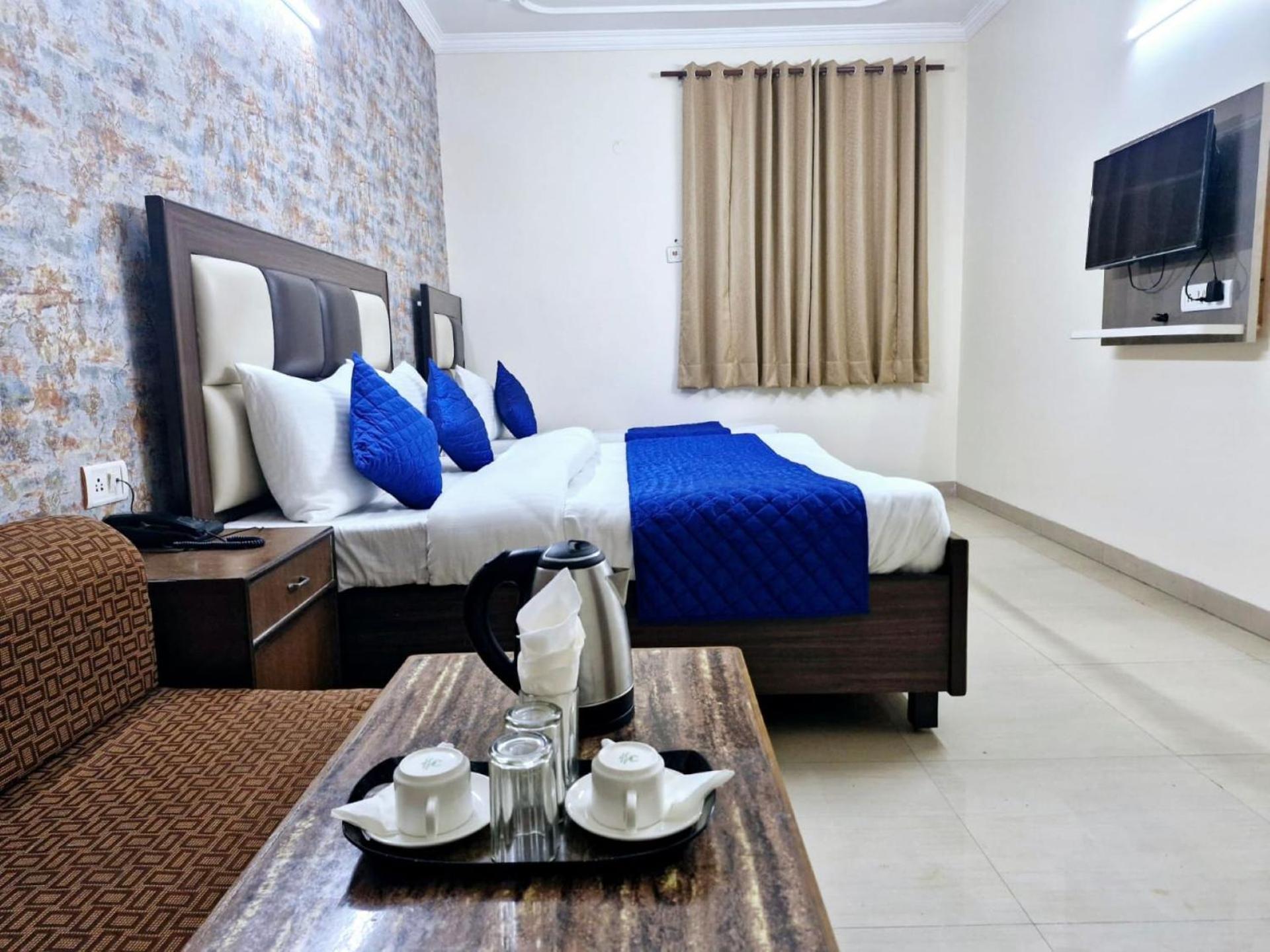 Airport Hotel Mayank Residency Yeni Delhi Dış mekan fotoğraf