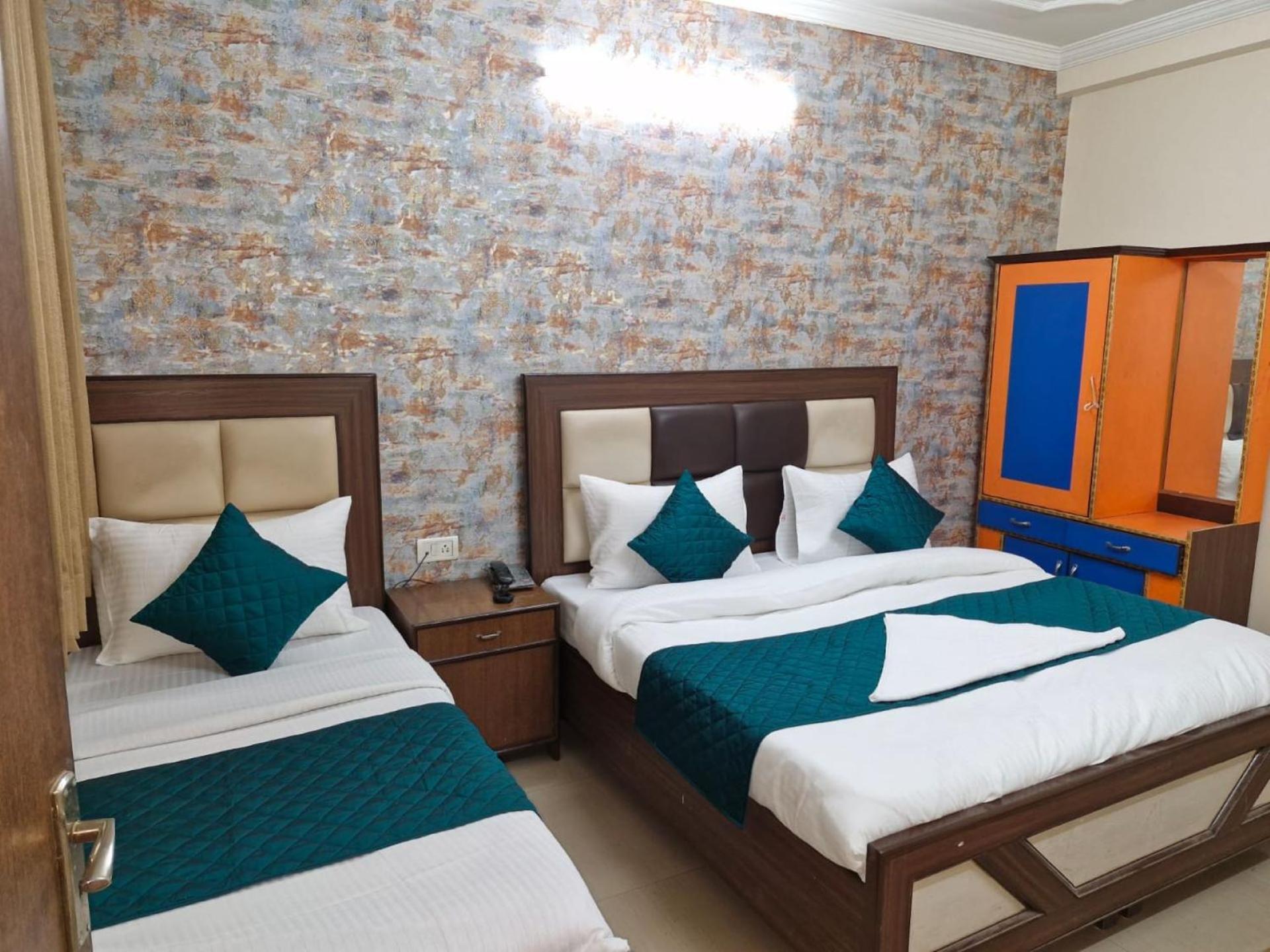 Airport Hotel Mayank Residency Yeni Delhi Dış mekan fotoğraf