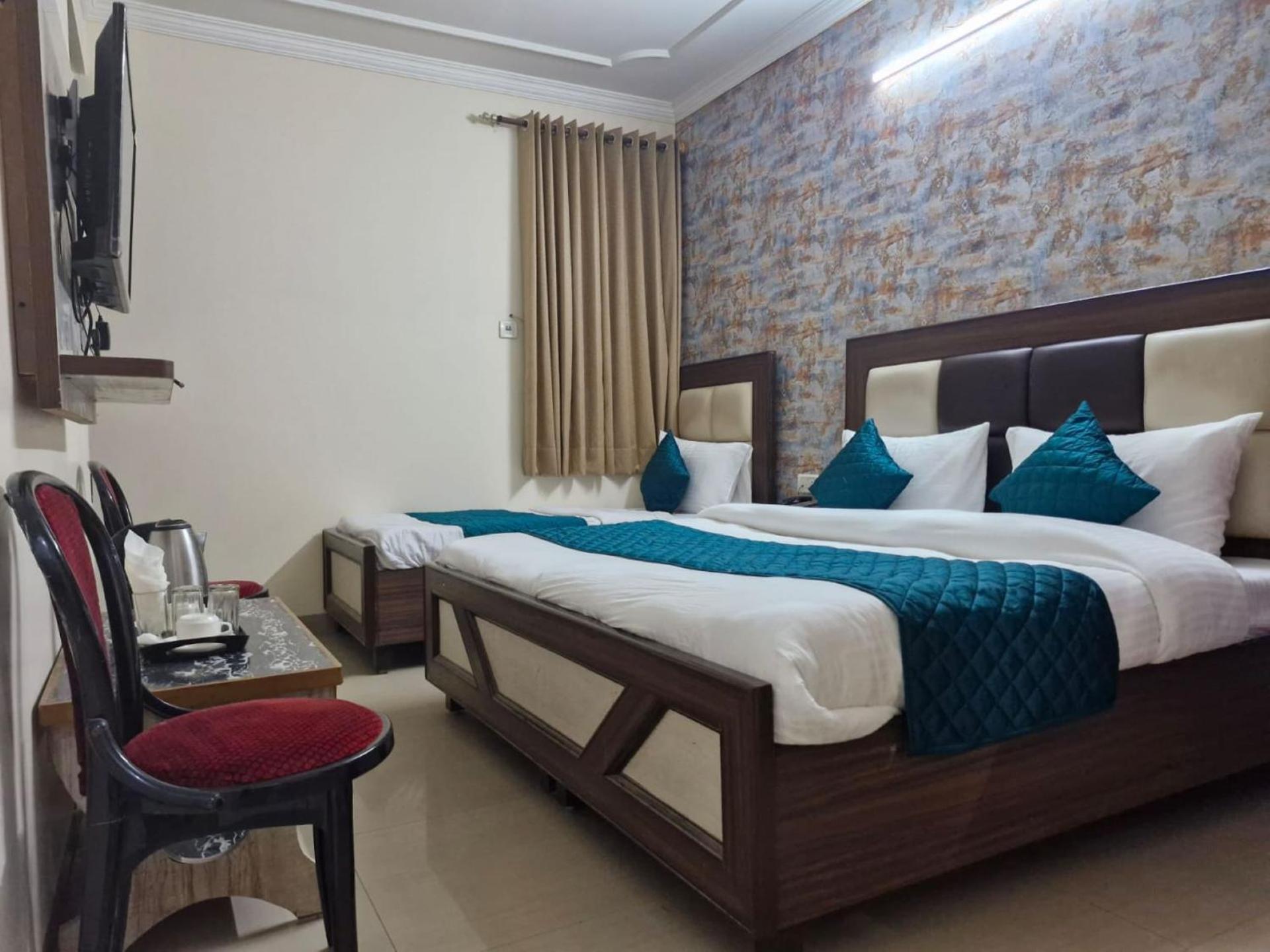 Airport Hotel Mayank Residency Yeni Delhi Dış mekan fotoğraf