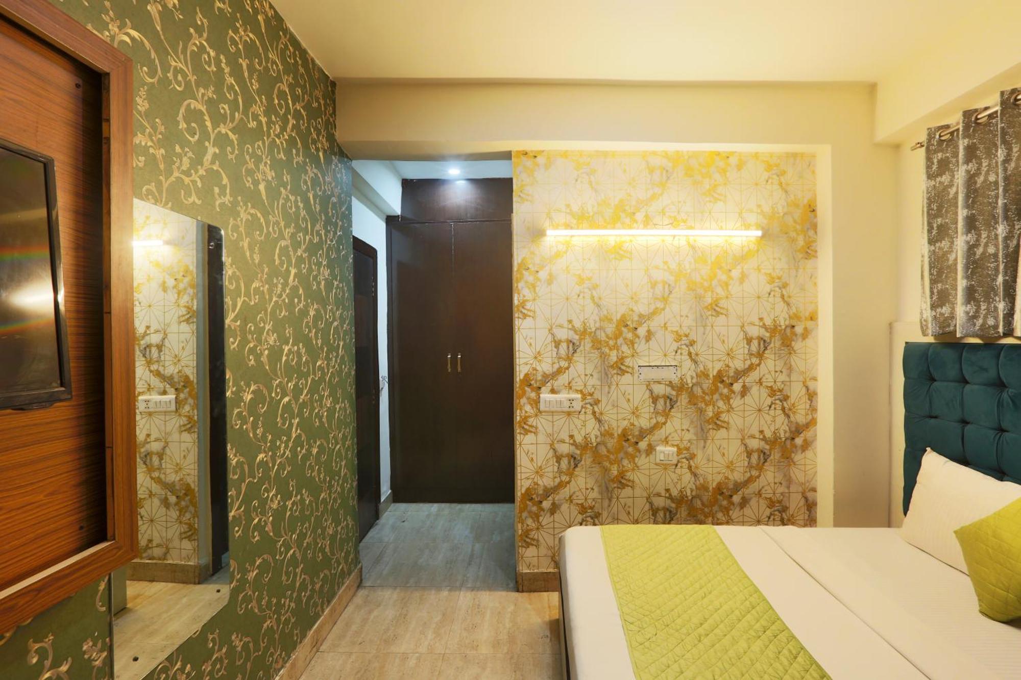 Airport Hotel Mayank Residency Yeni Delhi Dış mekan fotoğraf