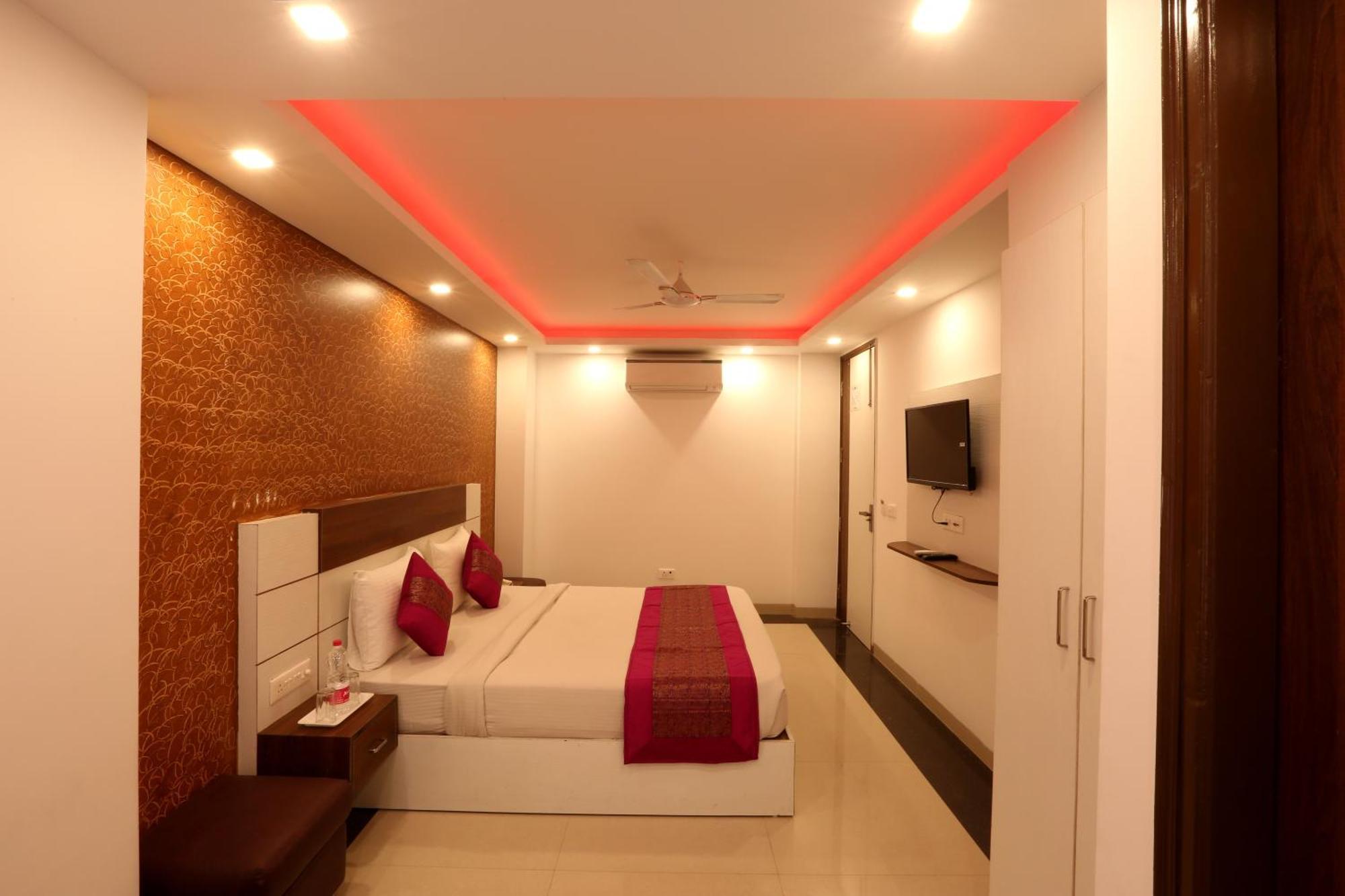 Airport Hotel Mayank Residency Yeni Delhi Dış mekan fotoğraf