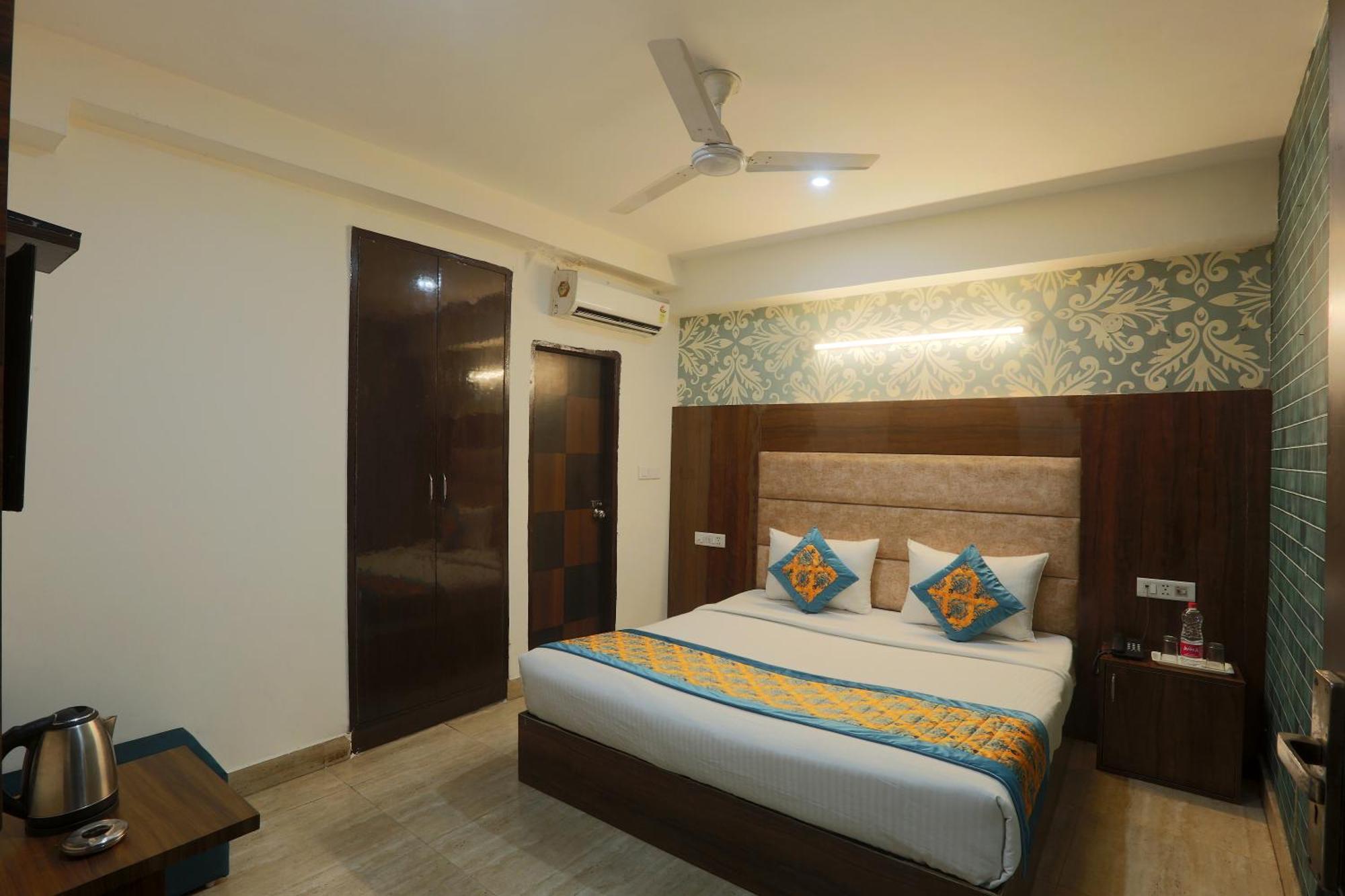 Airport Hotel Mayank Residency Yeni Delhi Dış mekan fotoğraf