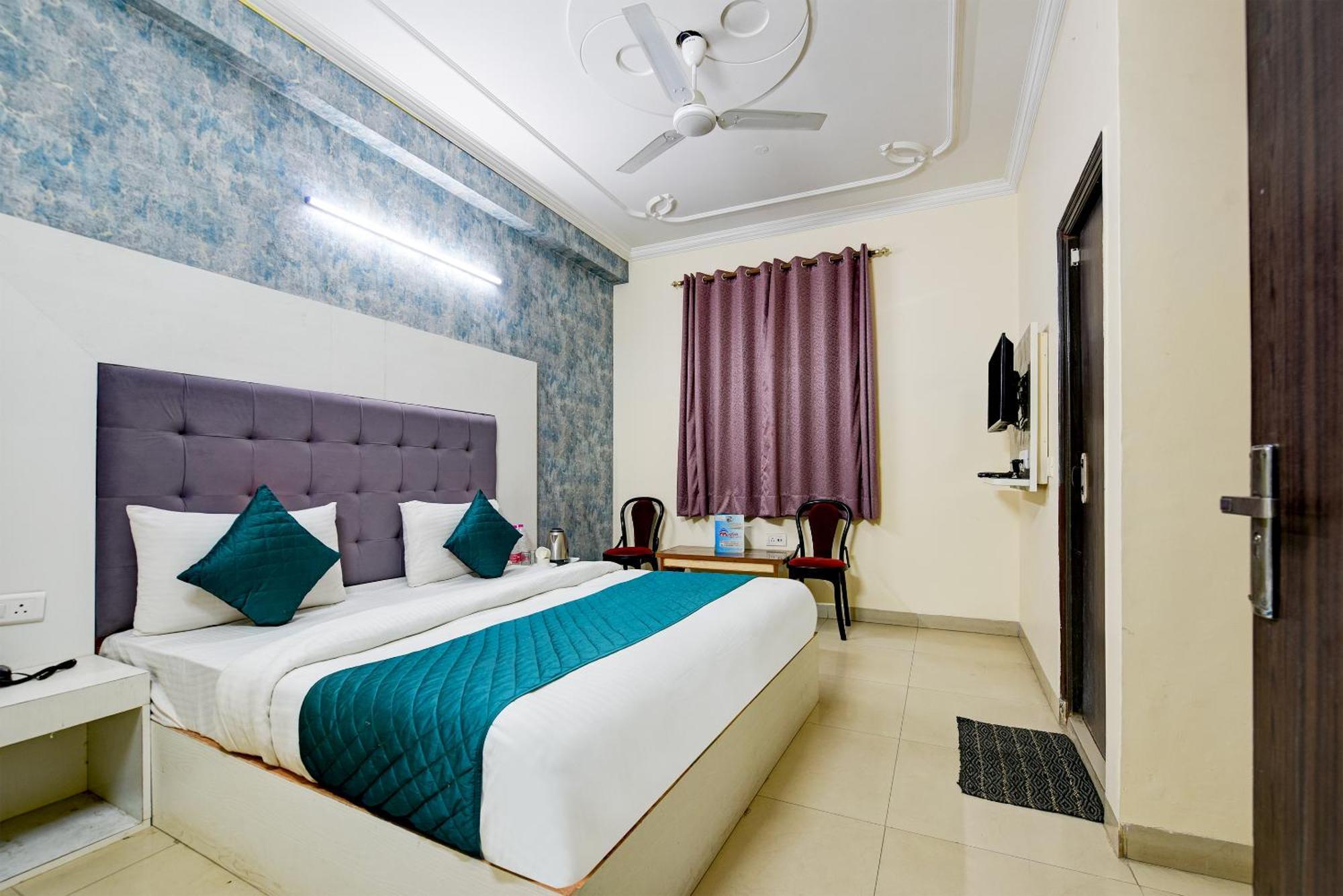 Airport Hotel Mayank Residency Yeni Delhi Dış mekan fotoğraf